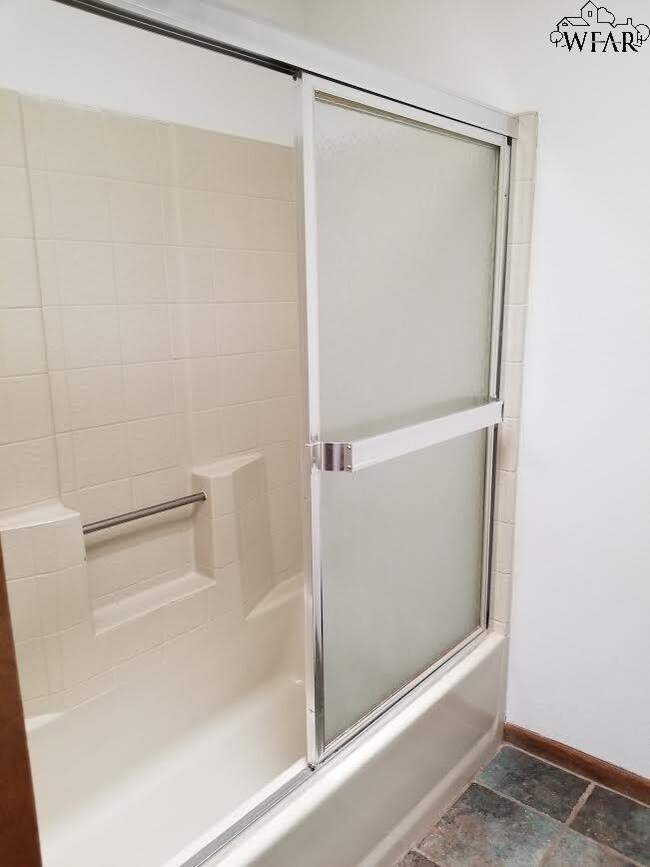 1220 Montgomery St, Wichita Falls, TX 76302 - photo 5