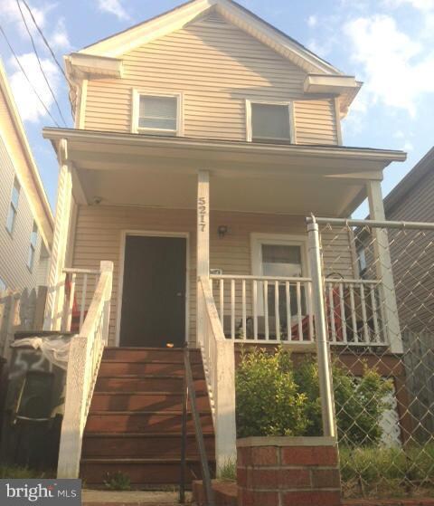 5217 Dix St NE, Washington, DC 20019 - photo 5