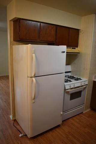 12688 W Atlantic Ave, Waukegan, IL 60085 - photo 5