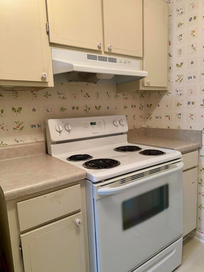 Refrigerator also included