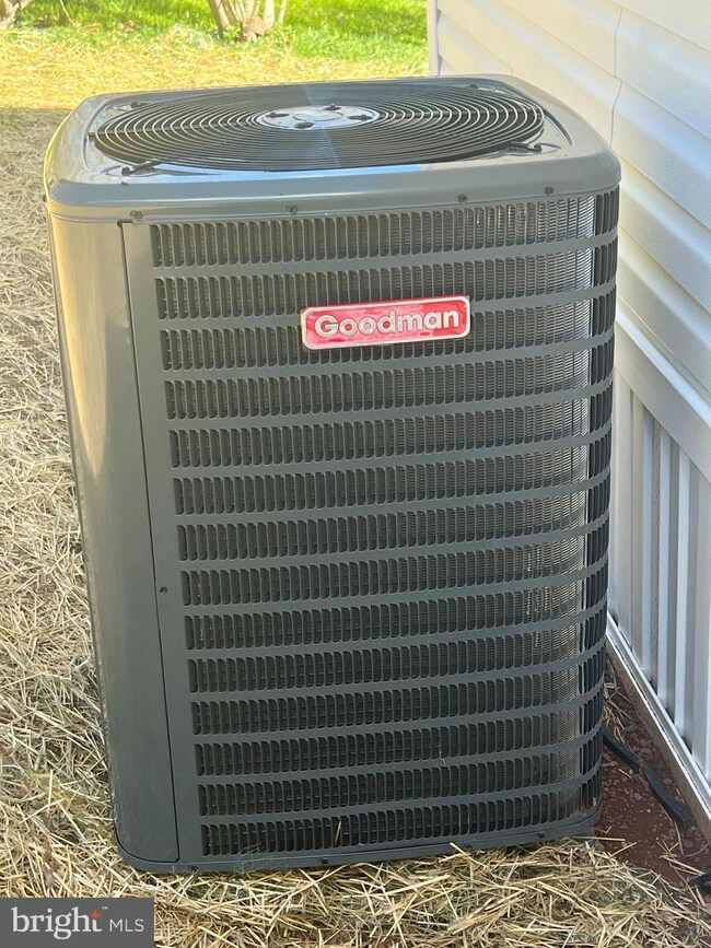 1395 Bowmansville Rd unit 11, Mohnton, PA 19540 - photo 5