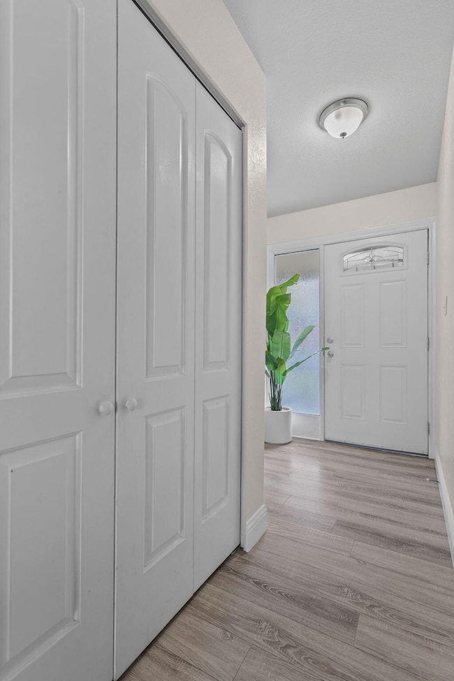 2850 Oakview Dr, Redding, CA 96002 - photo 6