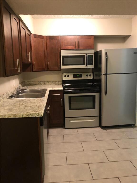 811 Skillman St unit 102, Dallas, TX 75214 - photo 4