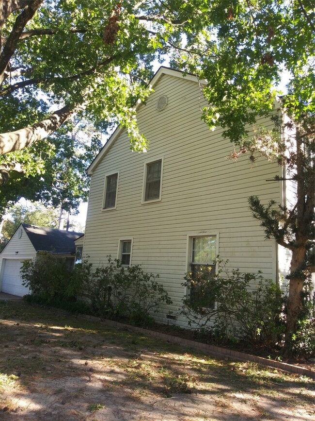 3214 Lawrence St, Houston, TX 77018 - photo 4