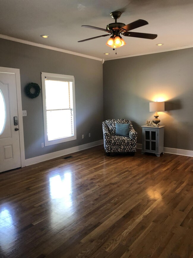 112 Fredonia Rd, Manchester, TN 37355 - photo 2