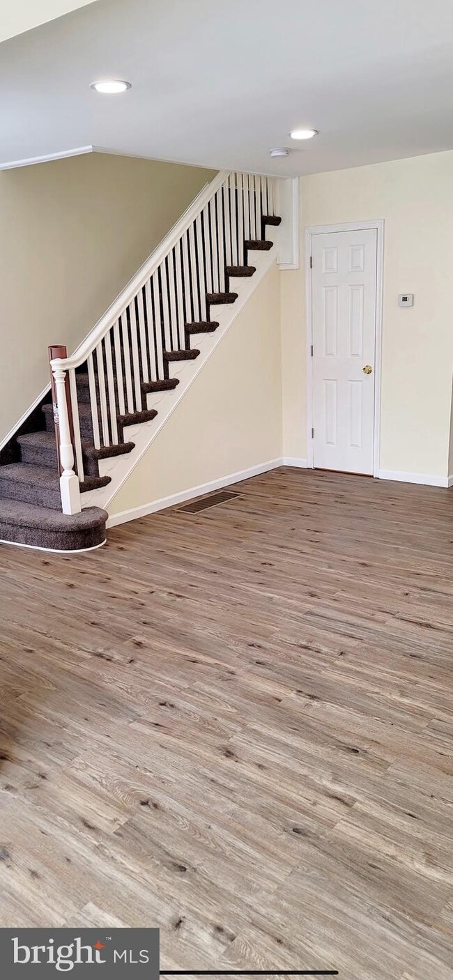 73 Barker Ave, Sharon Hill, PA 19079 - photo 3