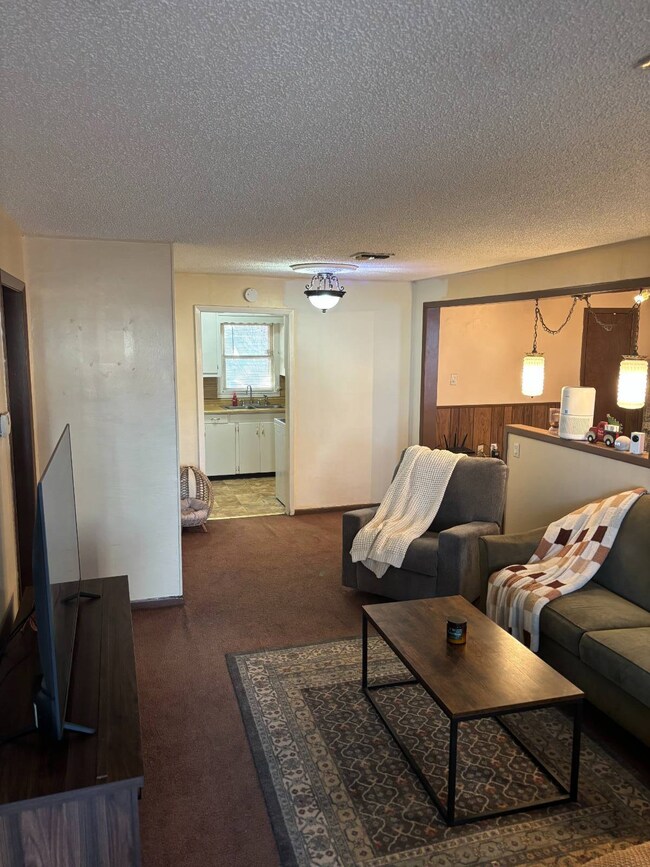 1308 N James St, Guymon, OK 73942 - photo 2