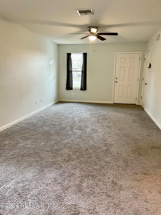 5148 Seaboard Ave, Jacksonville, FL 32210 - photo 4