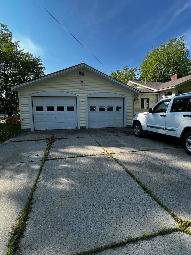2 car garage