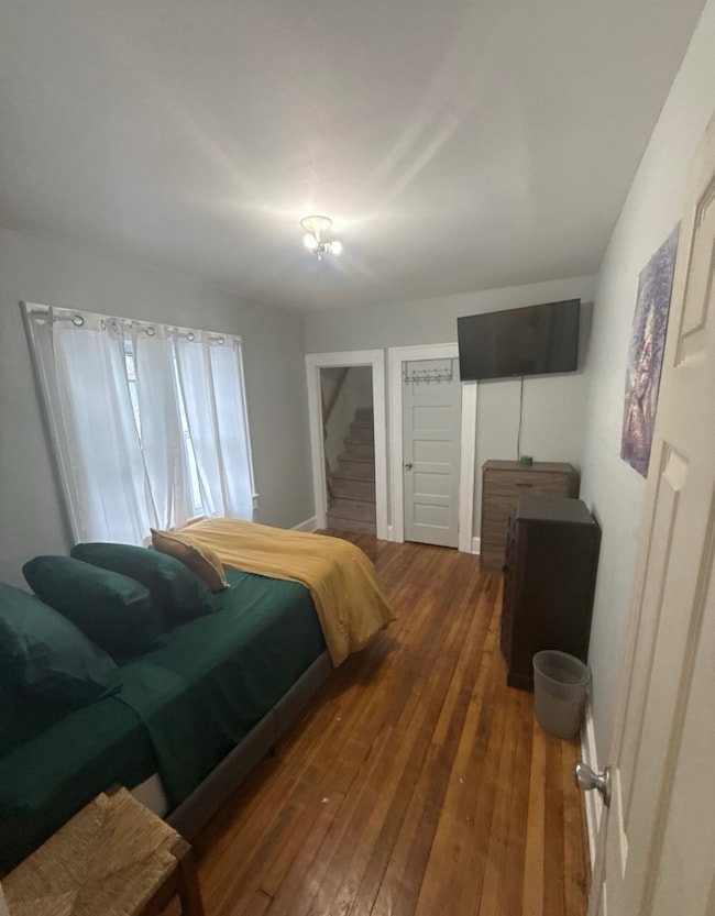 118 E Dean St, Freeport, NY 11520 - photo 4