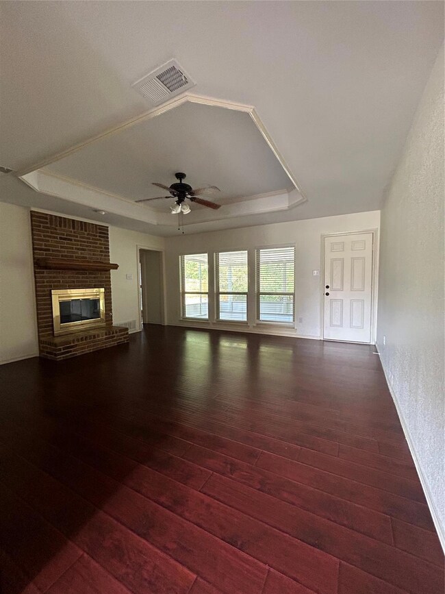 200 Douglas Dr, Wylie, TX 75098 - photo 4