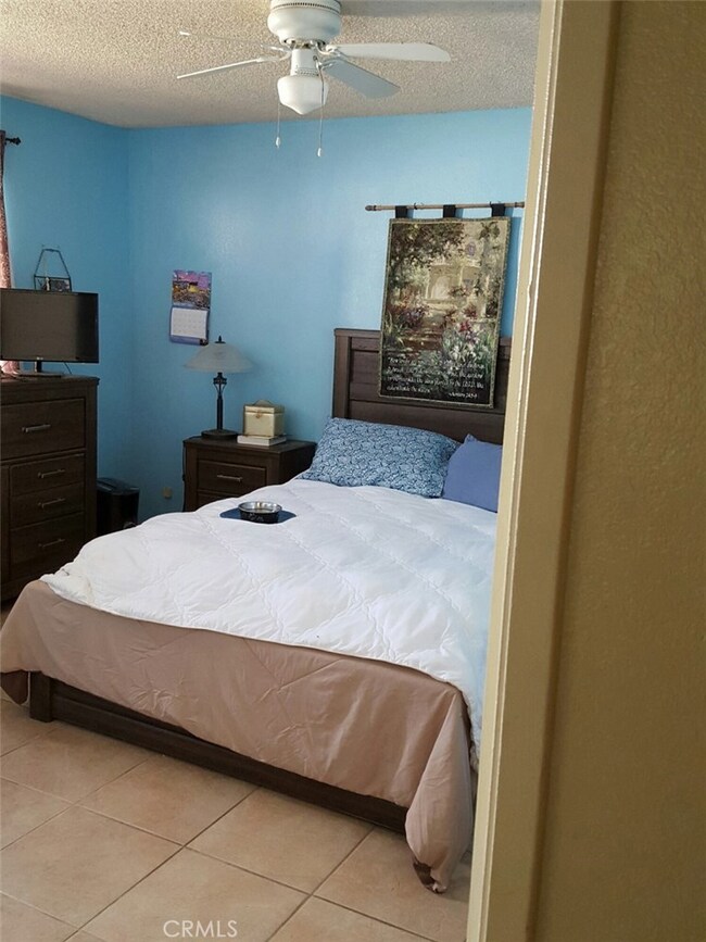 17613 Virginia Ave unit 2, Bellflower, CA 90706 - photo 5