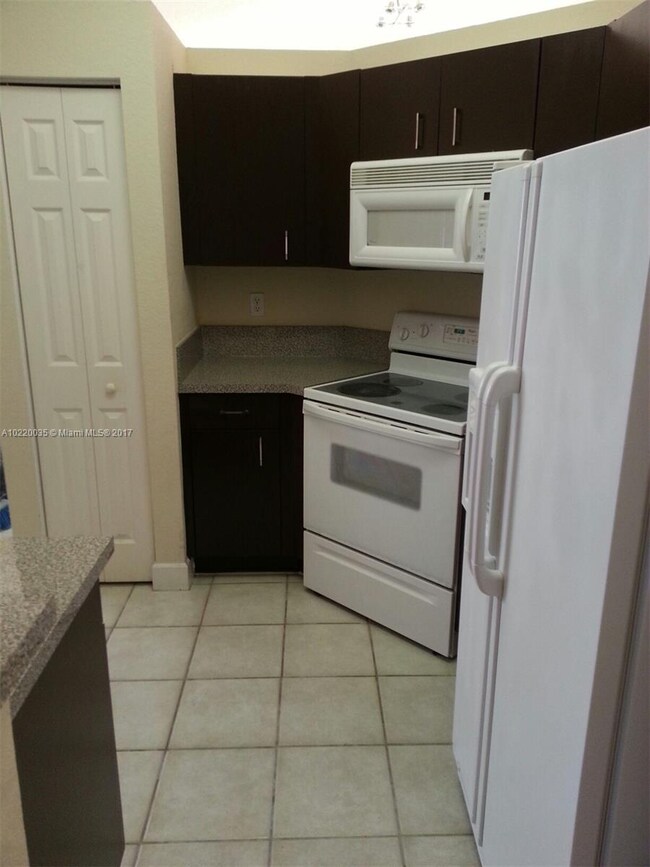 unlisted-address, Doral, FL 33178 - photo 3