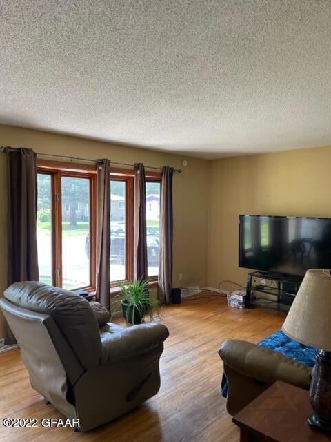 1911 S 17th St, Grand Forks, ND 58201 - photo 6