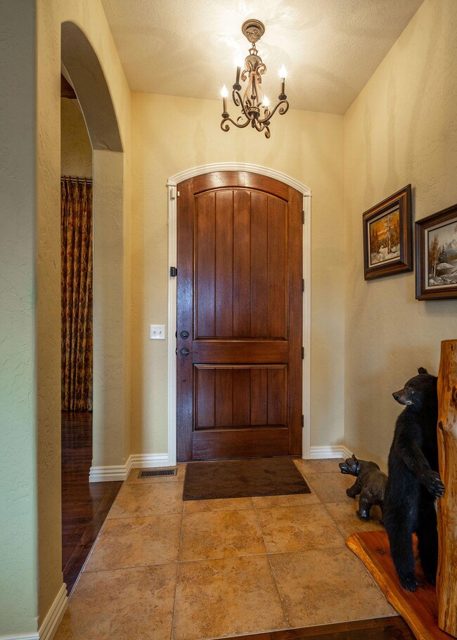 1402 N Rockingham Ave, Nixa, MO 65714 - photo 2