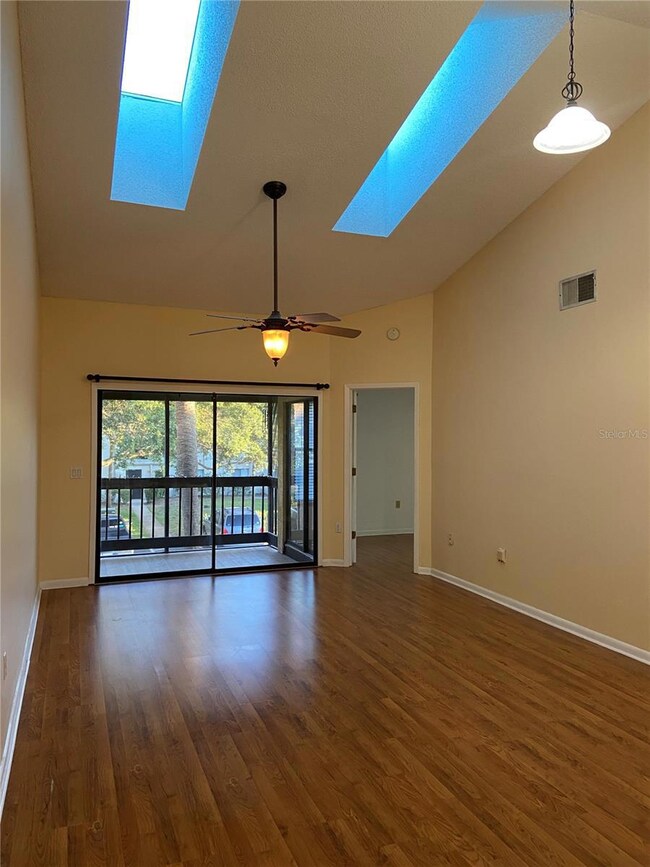 3106 S Semoran Blvd unit 8, Orlando, FL 32822 - photo 5