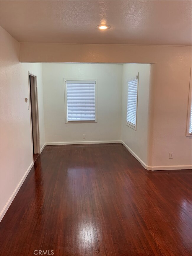 806 N Grandee Ave, Compton, CA 90220 - photo 4