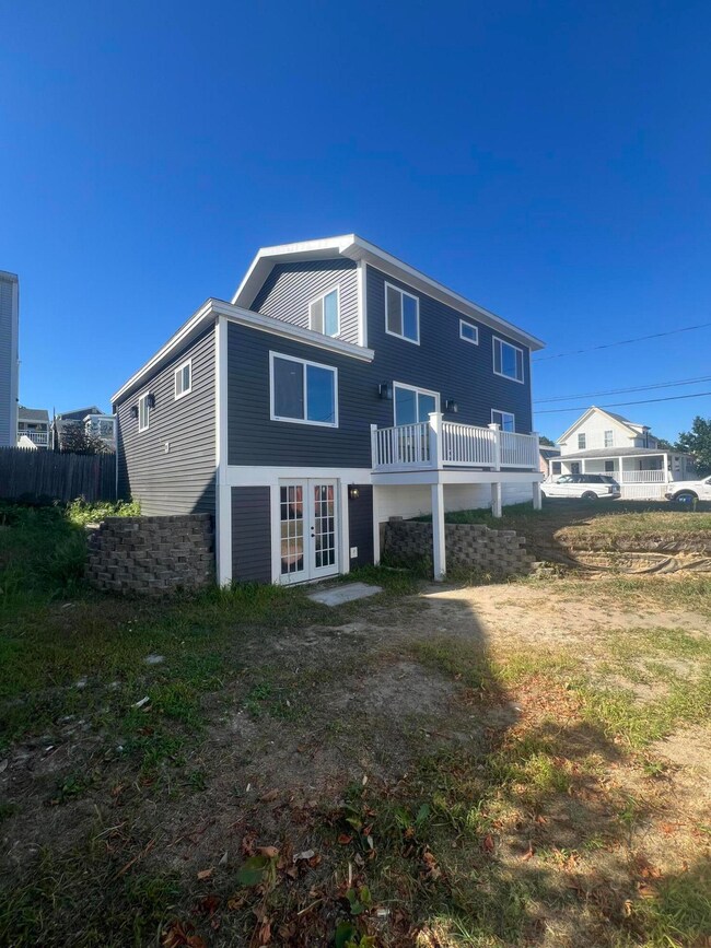 9 Fern Ave, Old Orchard Beach, ME 04064 - photo 2