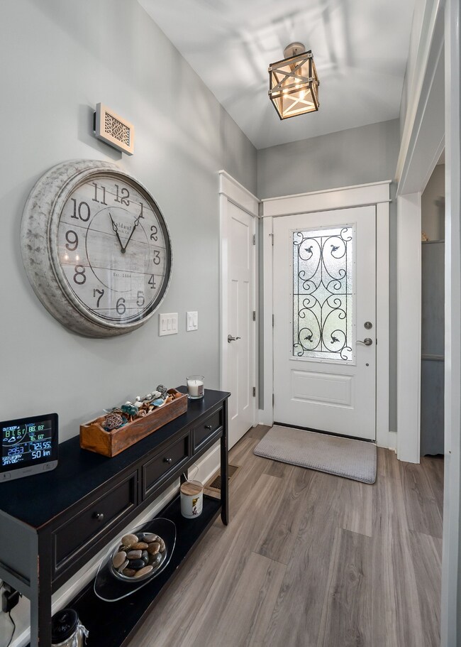 692 Peach Ave, Morrison, TN 37357 - photo 5