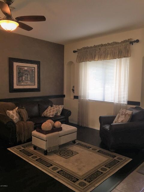 Formal livingroom