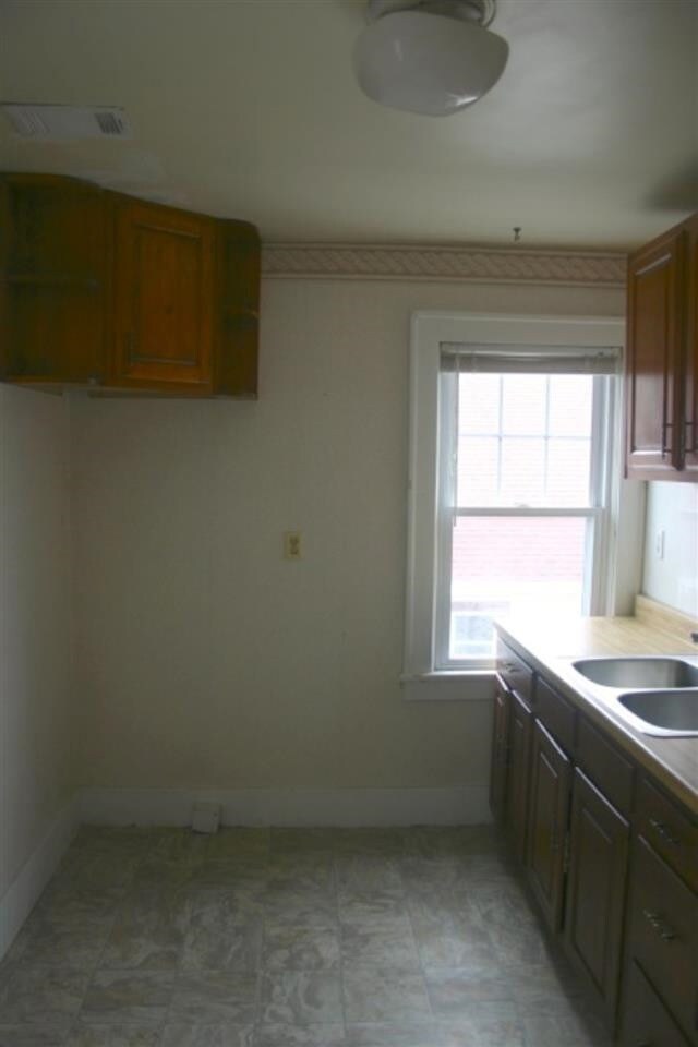 112 Swan St, Schenectady, NY 12302 - photo 7