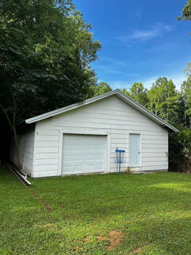 1152 Magnolia St, La Fayette, GA 30728 - photo 5