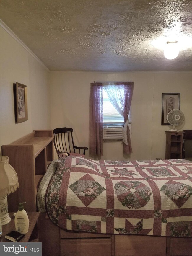 107 E 11th Ave, Ranson, WV 25438 - photo 6