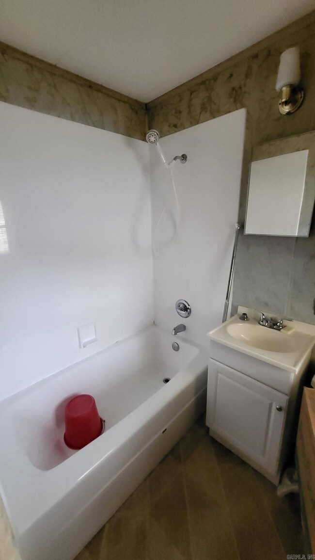 4704 Westview Dr, Paragould, AR 72450 - photo 7