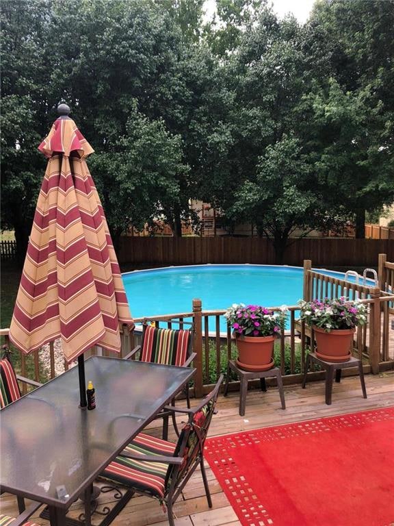 615 Laredo Ct, Raymore, MO 64083 - photo 5