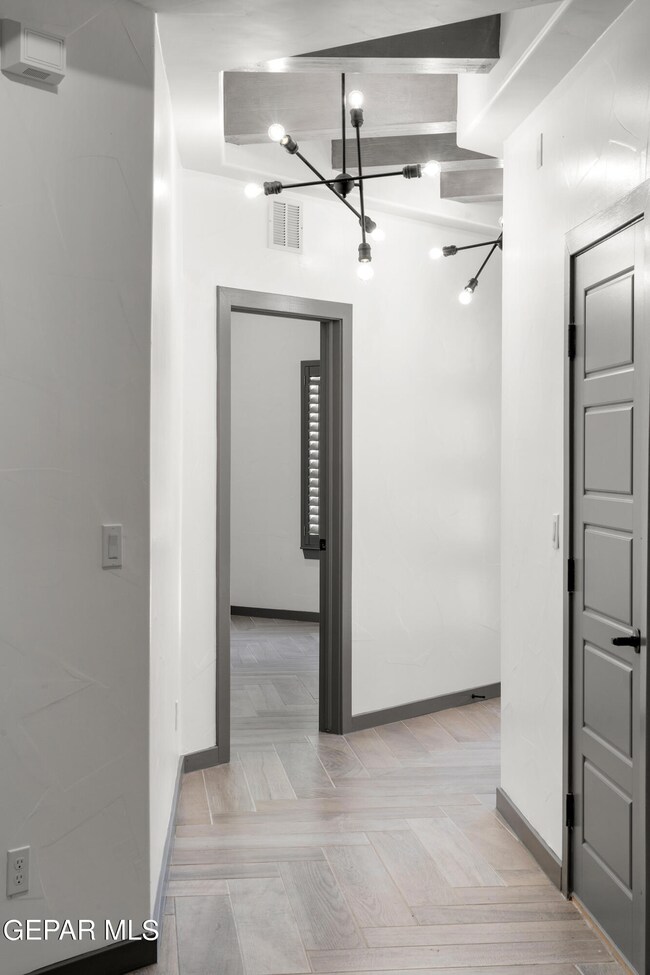 11988 Crevasse Dr, Socorro, TX 79927 - photo 2