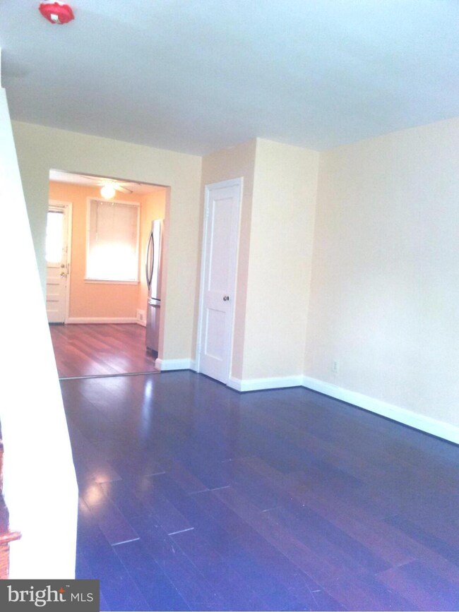 347 Denison St, Baltimore, MD 21229 - photo 7