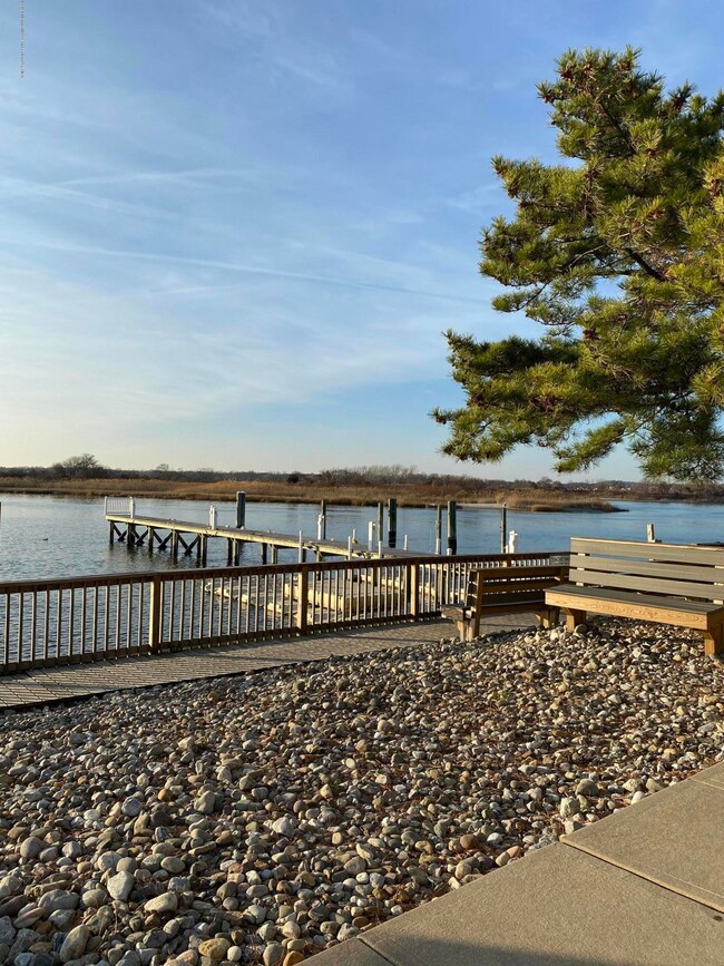 Yacht Harbor unit WINTER RENTAL, Sea Bright, NJ 07760 - photo 2