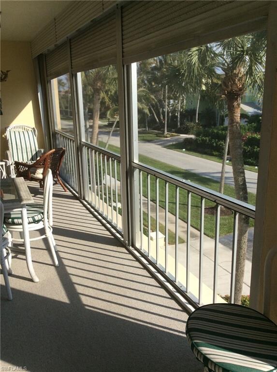 1051 3rd St S unit 306, Naples, FL 34102 - photo 5