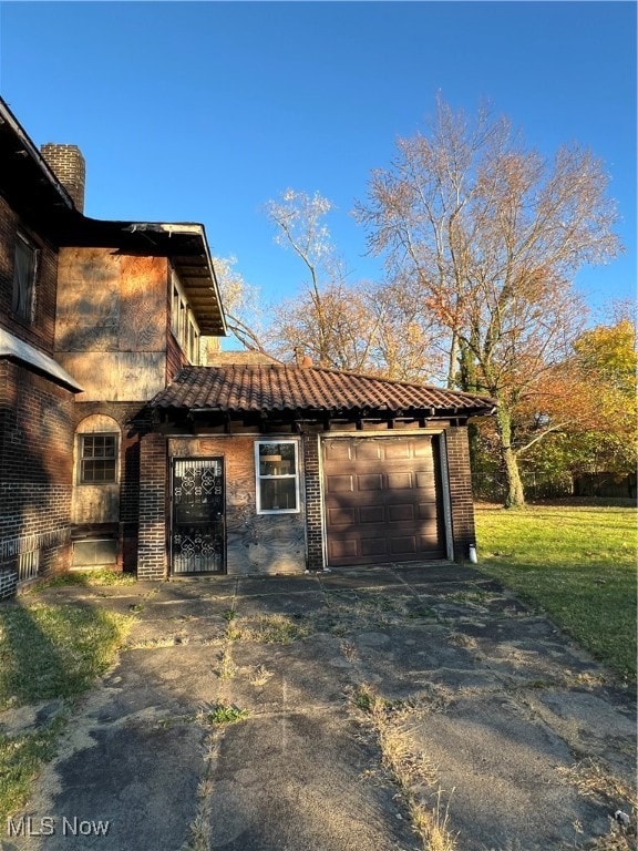 1683 Juanita Ave, Youngstown, OH 44504 - photo 2