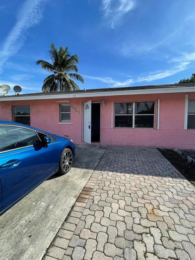 4916 Pimlico Ct, West Palm Beach, FL 33415 - photo 5