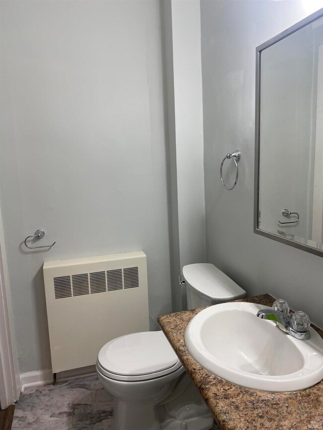 1328 Sinclair St unit 2, Fort Wayne, IN 46808 - photo 4