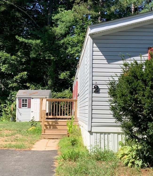 2 Robyn Ct, Litchfield, NH 03052 - photo 3