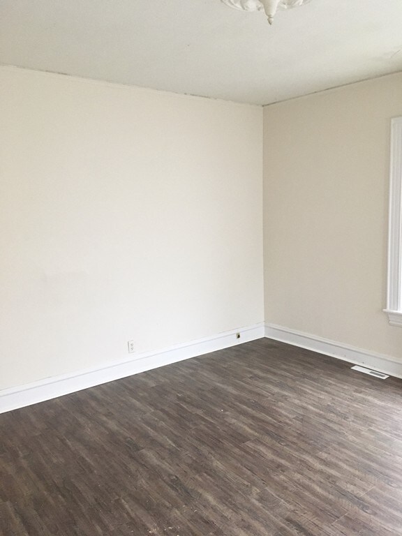 862 Locust St unit 1, Fall River, MA 02720 - photo 6