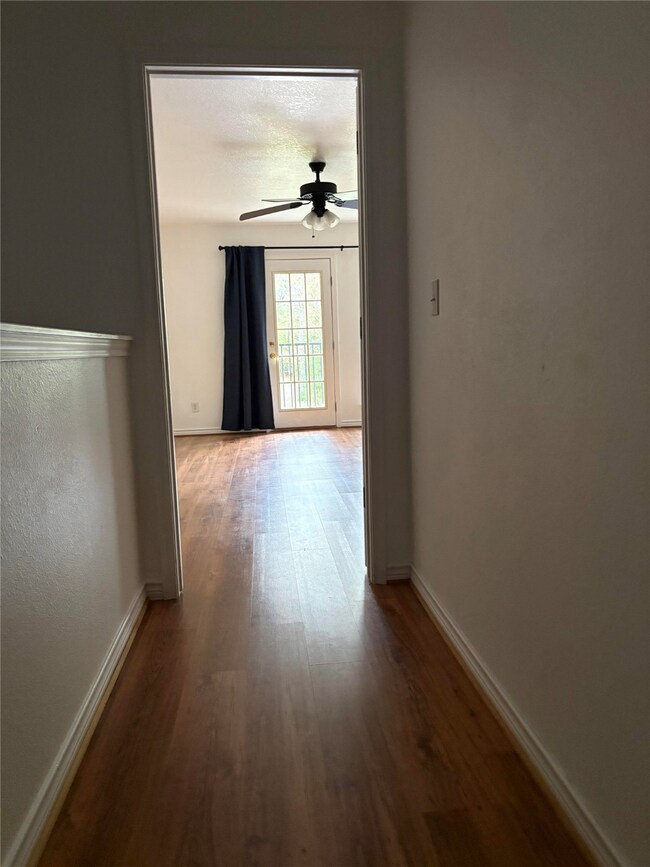 1218 Virgie Community A Rd, Magnolia, TX 77354 - photo 7