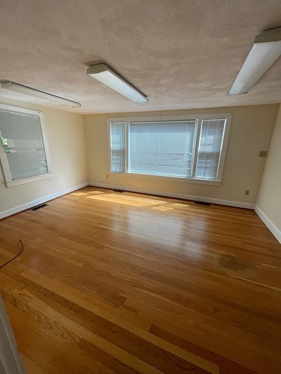 537 King St unit 3, Littleton, MA 01460 - photo 5