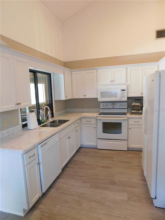 Large Kitchen