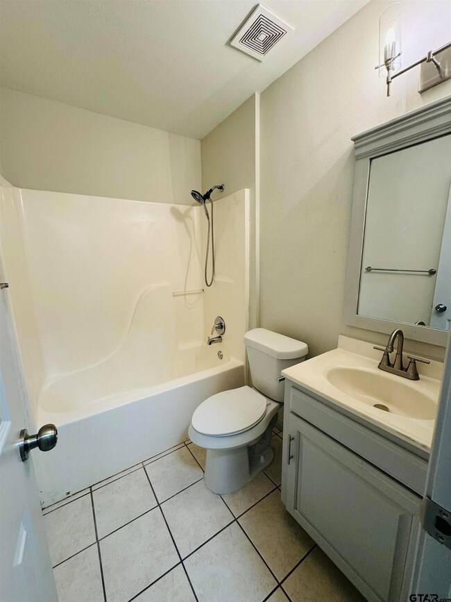 2302 Walton Rd, Tyler, TX 75701 - photo 6