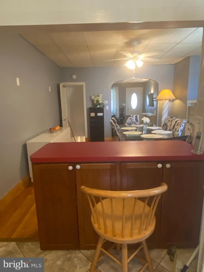 3810 Woodridge Rd, Baltimore, MD 21229 - photo 6