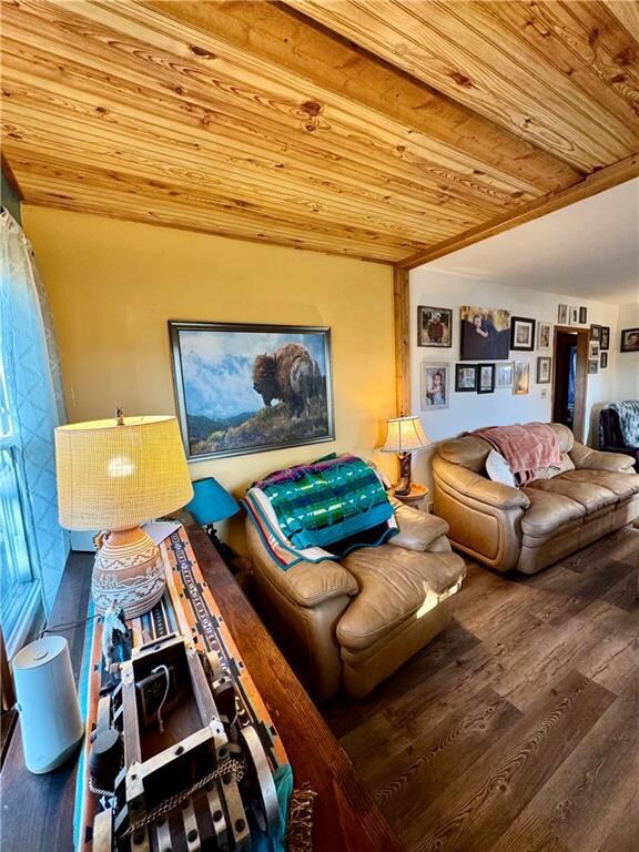 1883 Maple Rd, Fort Scott, KS 66701 - photo 4