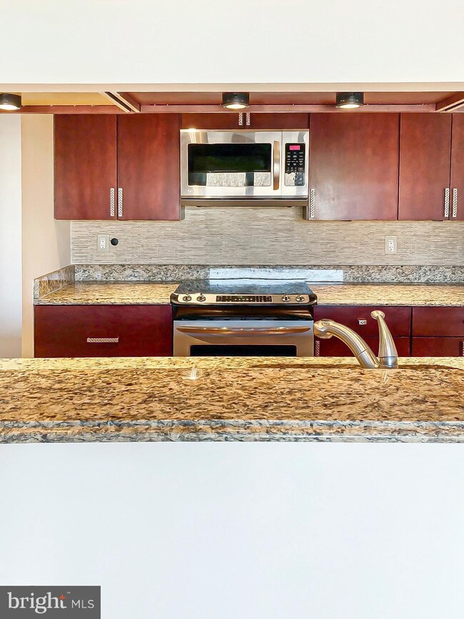 2602 Squaw Valley Ct unit 6-2, Silver Spring, MD 20906 - photo 6