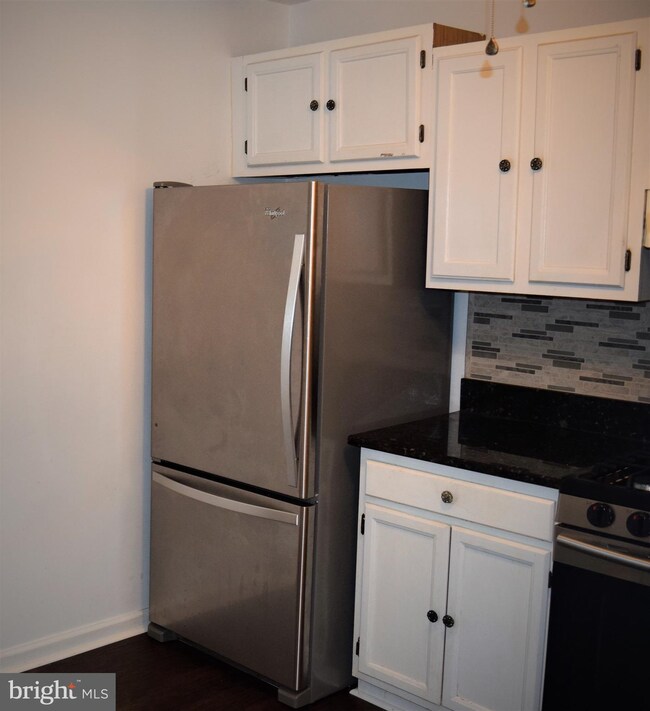 866 Quince Orchard Blvd unit OP2, Gaithersburg, MD 20878 - photo 7