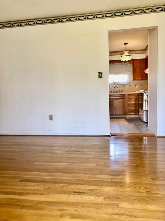 5092 Lindora Dr, Columbus, OH 43232 - photo 6