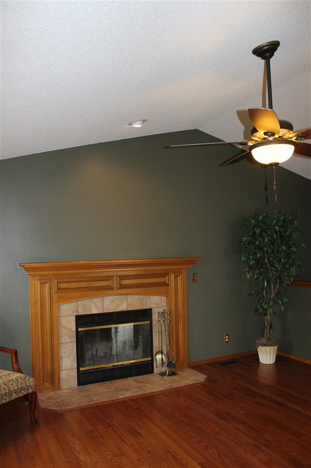 ...and woodburning fireplace with gas starter...