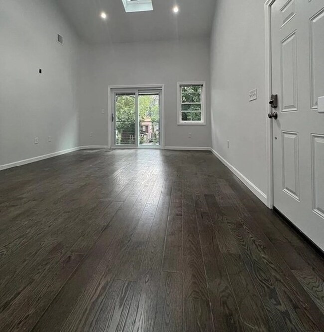 599 Broadway unit 3R, Everett, MA 02149 - photo 6