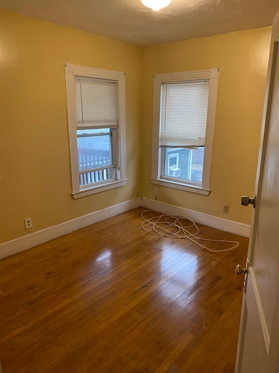 768 Morton St, Mattapan, MA 02126 - photo 4